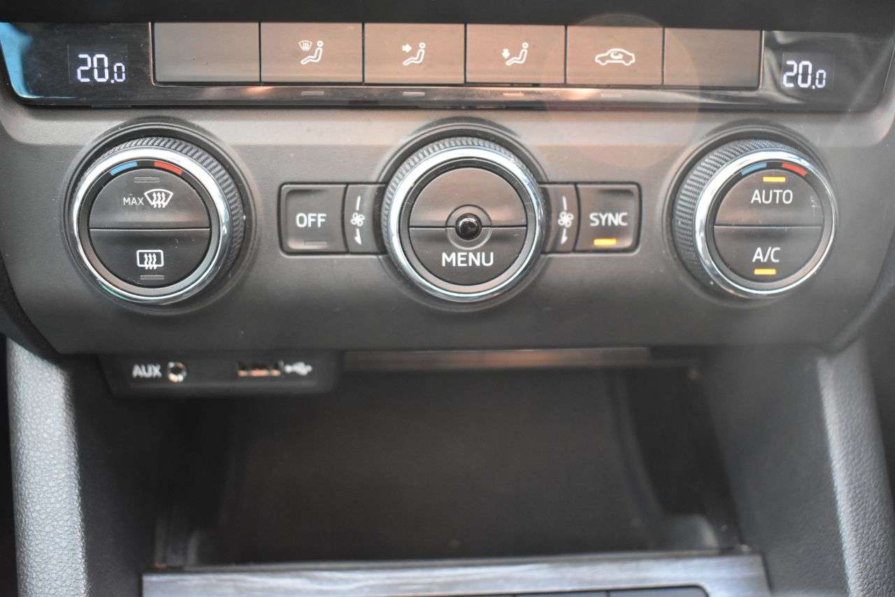 2015 SKODA OCTAVIA 2015 SKODA OCTAVIA