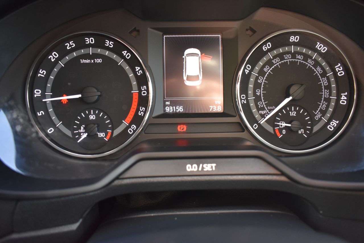 2015 SKODA OCTAVIA 2015 SKODA OCTAVIA