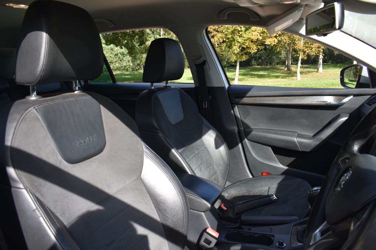 2015 SKODA OCTAVIA 2015 SKODA OCTAVIA