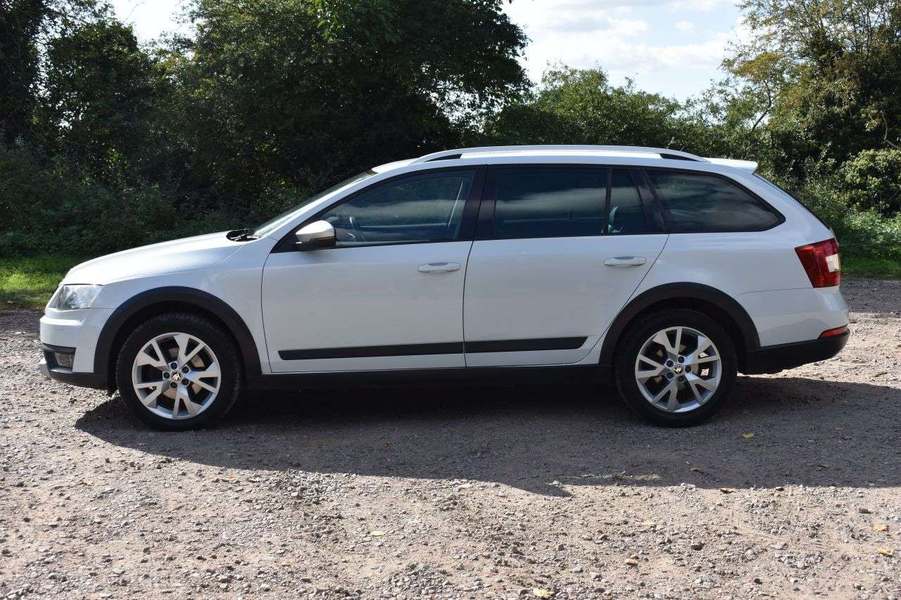 2015 SKODA OCTAVIA 2015 SKODA OCTAVIA