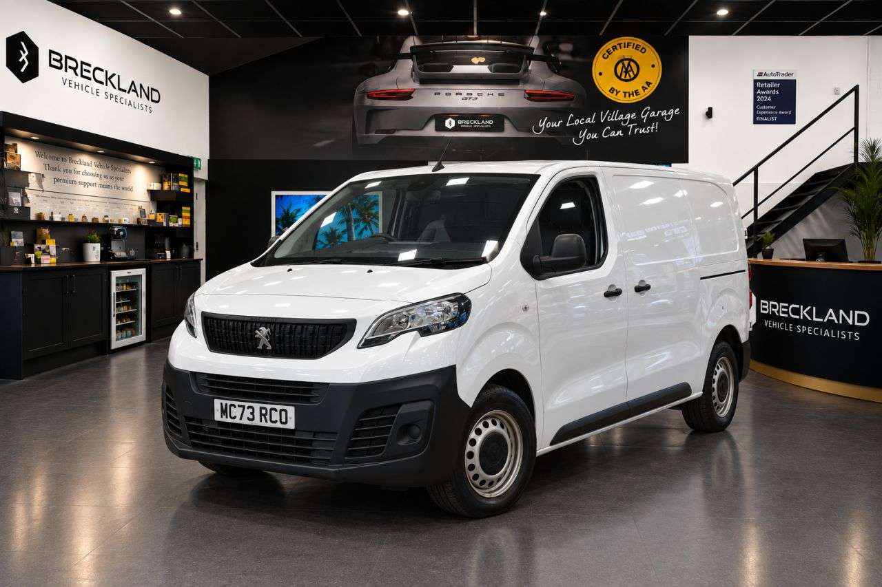 A 2024 PEUGEOT EXPERT 1.5 BlueHDi 1000 Professional Premium + Standard Panel Van 6dr Diesel Manua A 2024 PEUGEOT EXPERT 1.5 BlueHDi 1000 Professional Premium + Standard Panel Van 6dr Diesel Manua