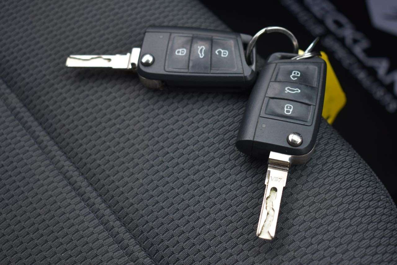 2019 VOLKSWAGEN GOLF 2019 VOLKSWAGEN GOLF