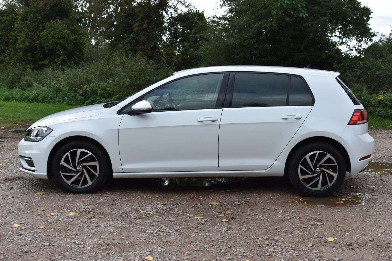 2019 VOLKSWAGEN GOLF 2019 VOLKSWAGEN GOLF