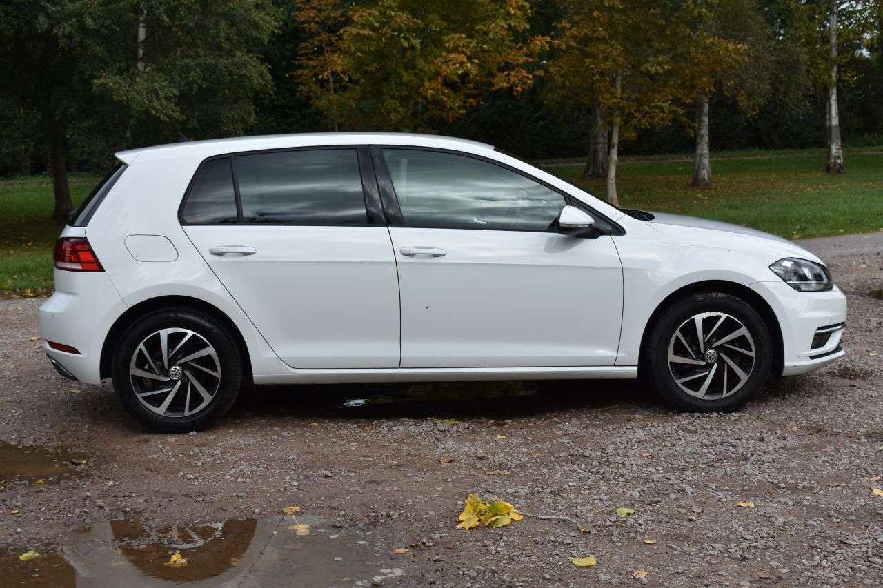 2019 VOLKSWAGEN GOLF 2019 VOLKSWAGEN GOLF