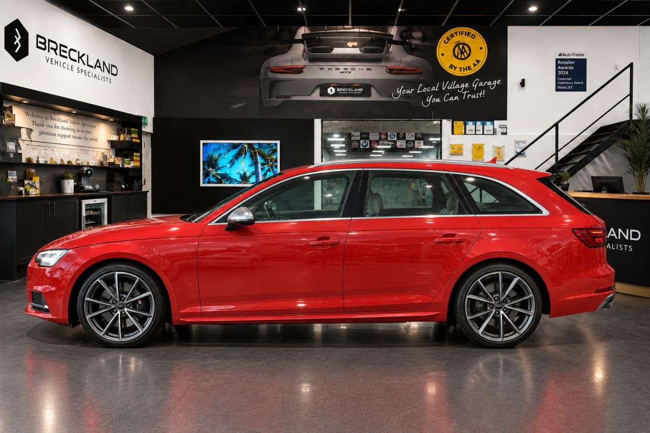 2017 AUDI S4 AVANT 2017 AUDI S4 AVANT