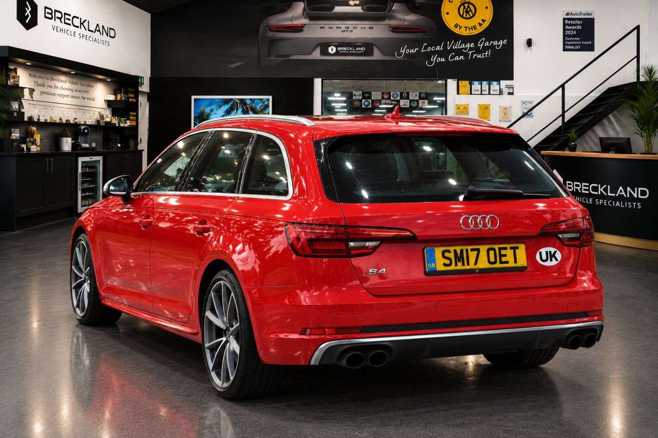 2017 AUDI S4 AVANT 2017 AUDI S4 AVANT