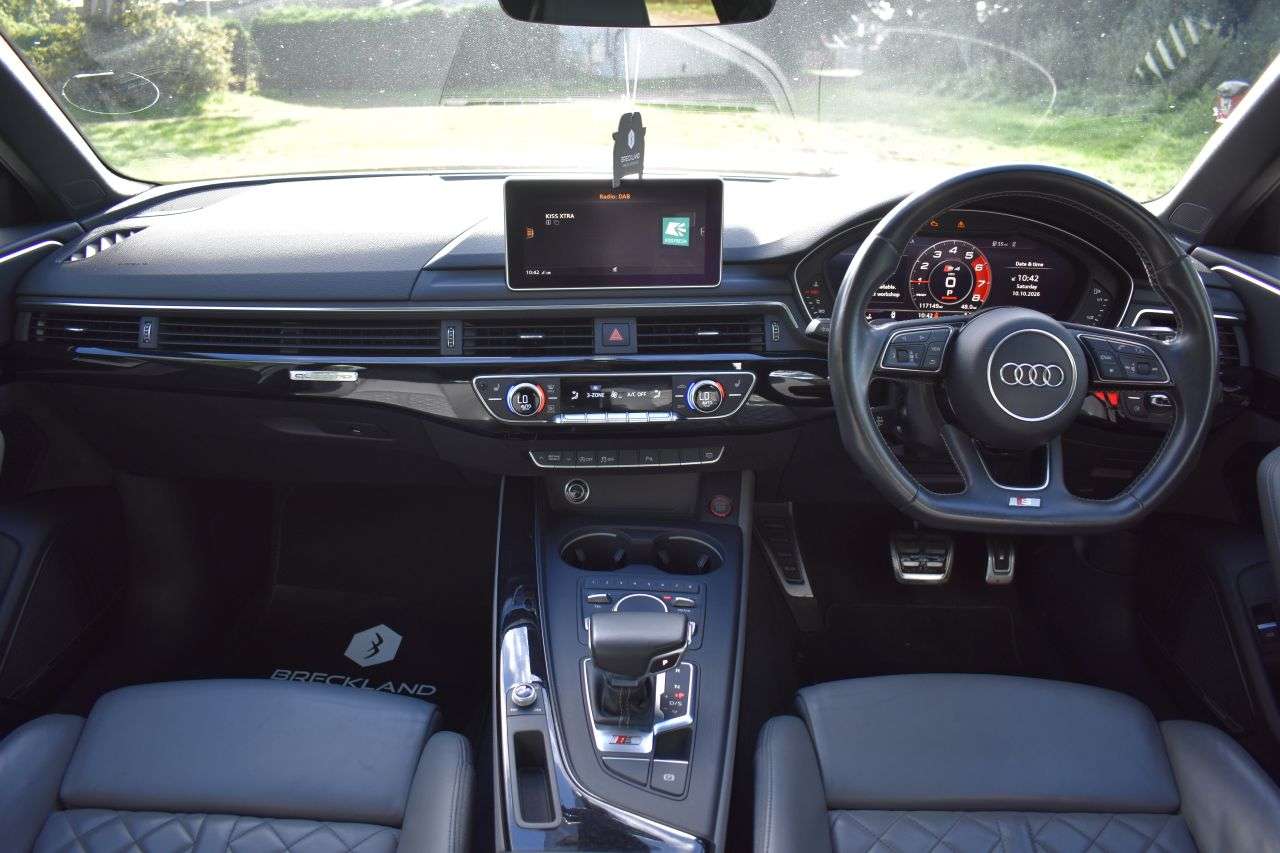 2017 AUDI S4 AVANT 2017 AUDI S4 AVANT