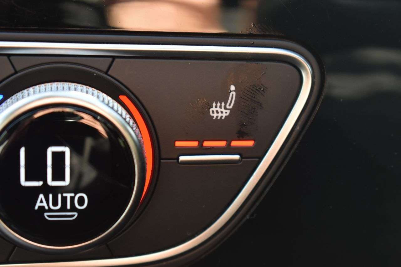 2017 AUDI S4 AVANT 2017 AUDI S4 AVANT