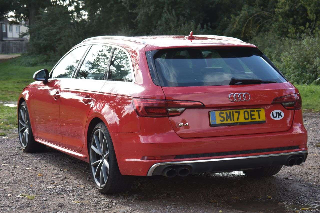 2017 AUDI S4 AVANT 2017 AUDI S4 AVANT