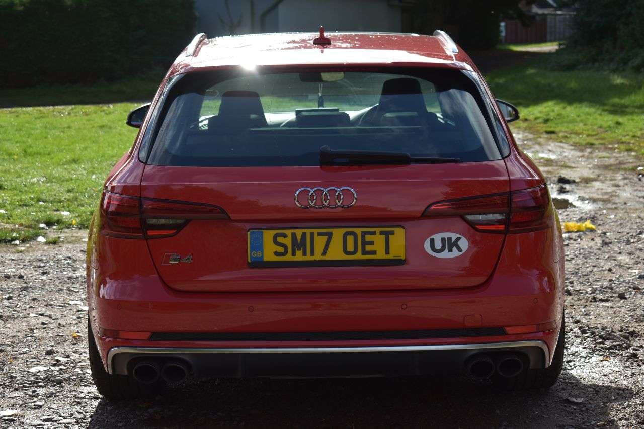 2017 AUDI S4 AVANT 2017 AUDI S4 AVANT