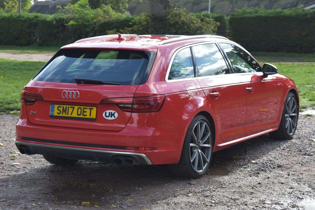 2017 AUDI S4 AVANT 2017 AUDI S4 AVANT