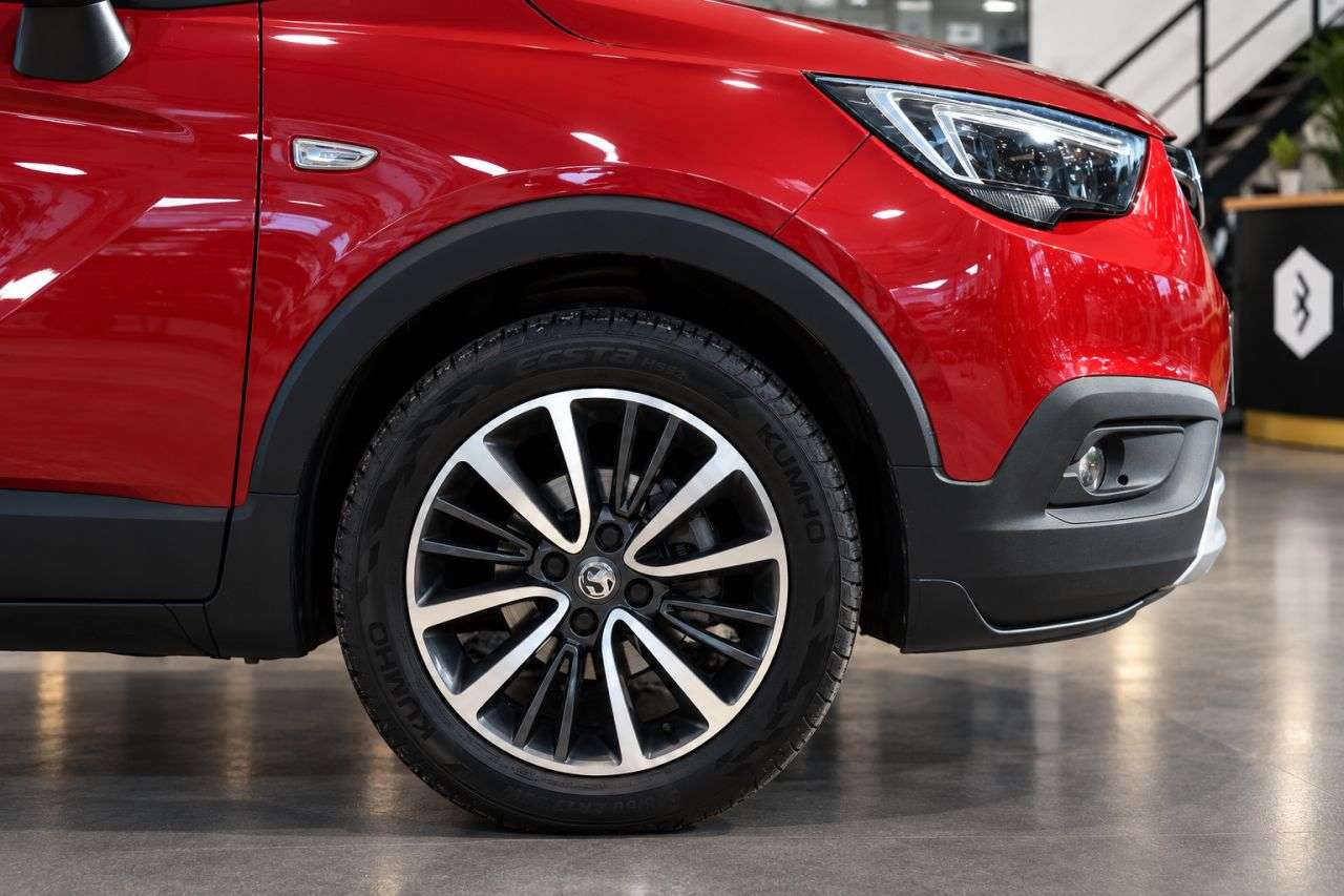 A 2020 VAUXHALL CROSSLAND X 1.5 Turbo D Elite SUV 5dr Diesel Manual Euro 6 (s/s) (102 ps) ***128 AA POI A 2020 VAUXHALL CROSSLAND X 1.5 Turbo D Elite SUV 5dr Diesel Manual Euro 6 (s/s) (102 ps) ***128 AA POI