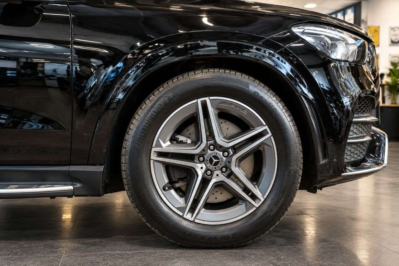 A 2020 MERCEDES-BENZ GLE 2.9 GLE350d AMG Line (Premium) SUV 5dr Diesel G-Tronic 4MATIC Euro 6 (s/s) A 2020 MERCEDES-BENZ GLE 2.9 GLE350d AMG Line (Premium) SUV 5dr Diesel G-Tronic 4MATIC Euro 6 (s/s)