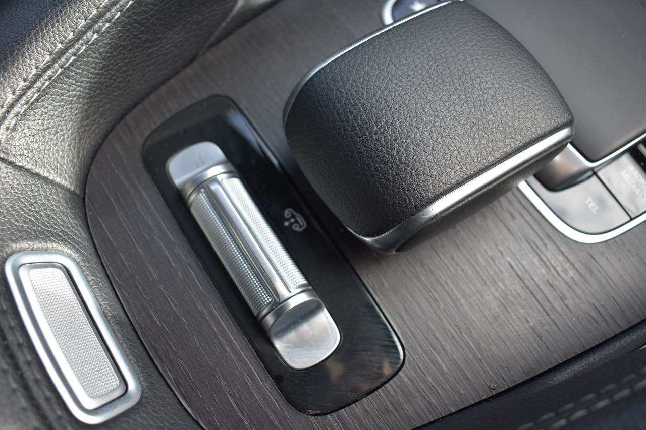 2020 MERCEDES-BENZ GLE 2020 MERCEDES-BENZ GLE