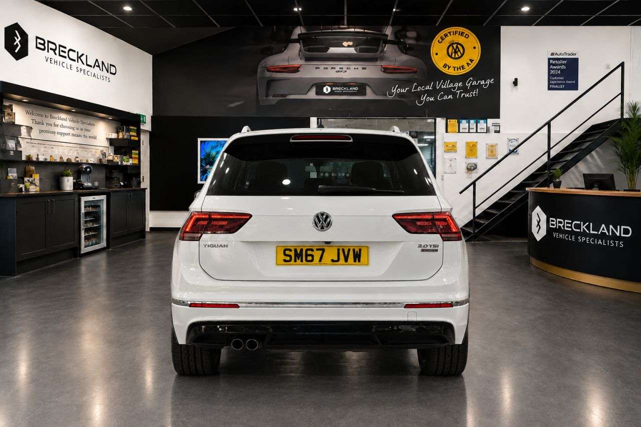 2017 VOLKSWAGEN TIGUAN 2017 VOLKSWAGEN TIGUAN
