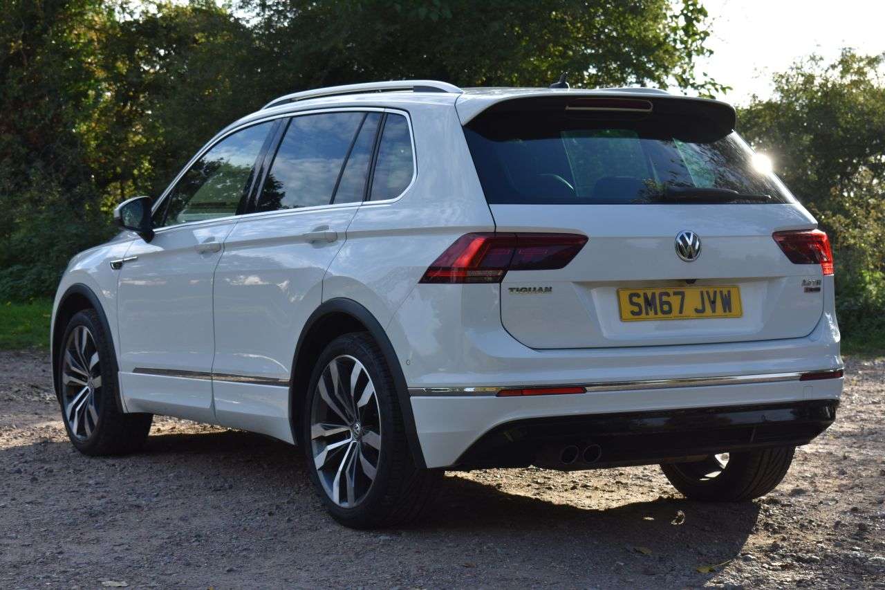 2017 VOLKSWAGEN TIGUAN 2017 VOLKSWAGEN TIGUAN