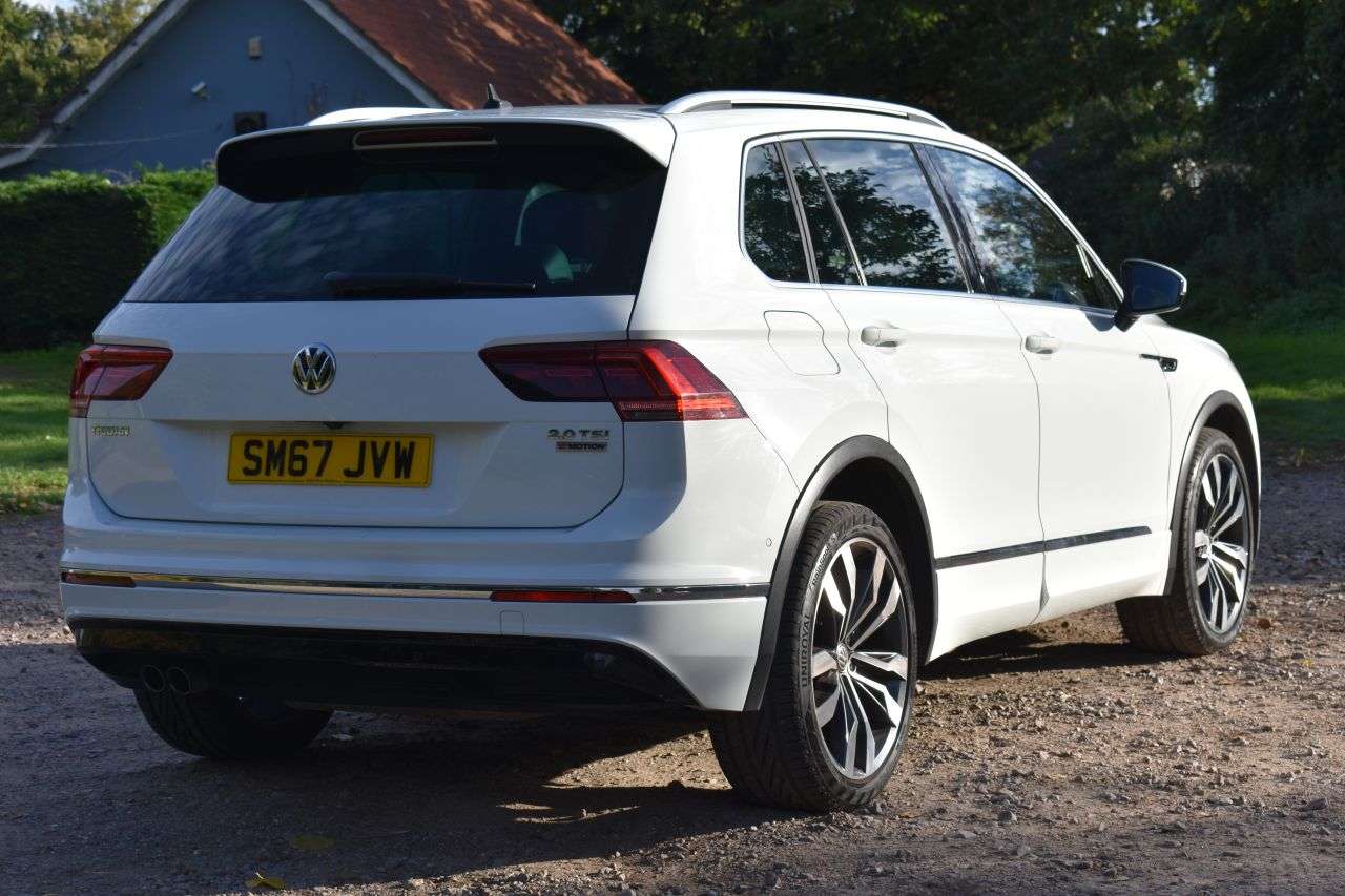 2017 VOLKSWAGEN TIGUAN 2017 VOLKSWAGEN TIGUAN
