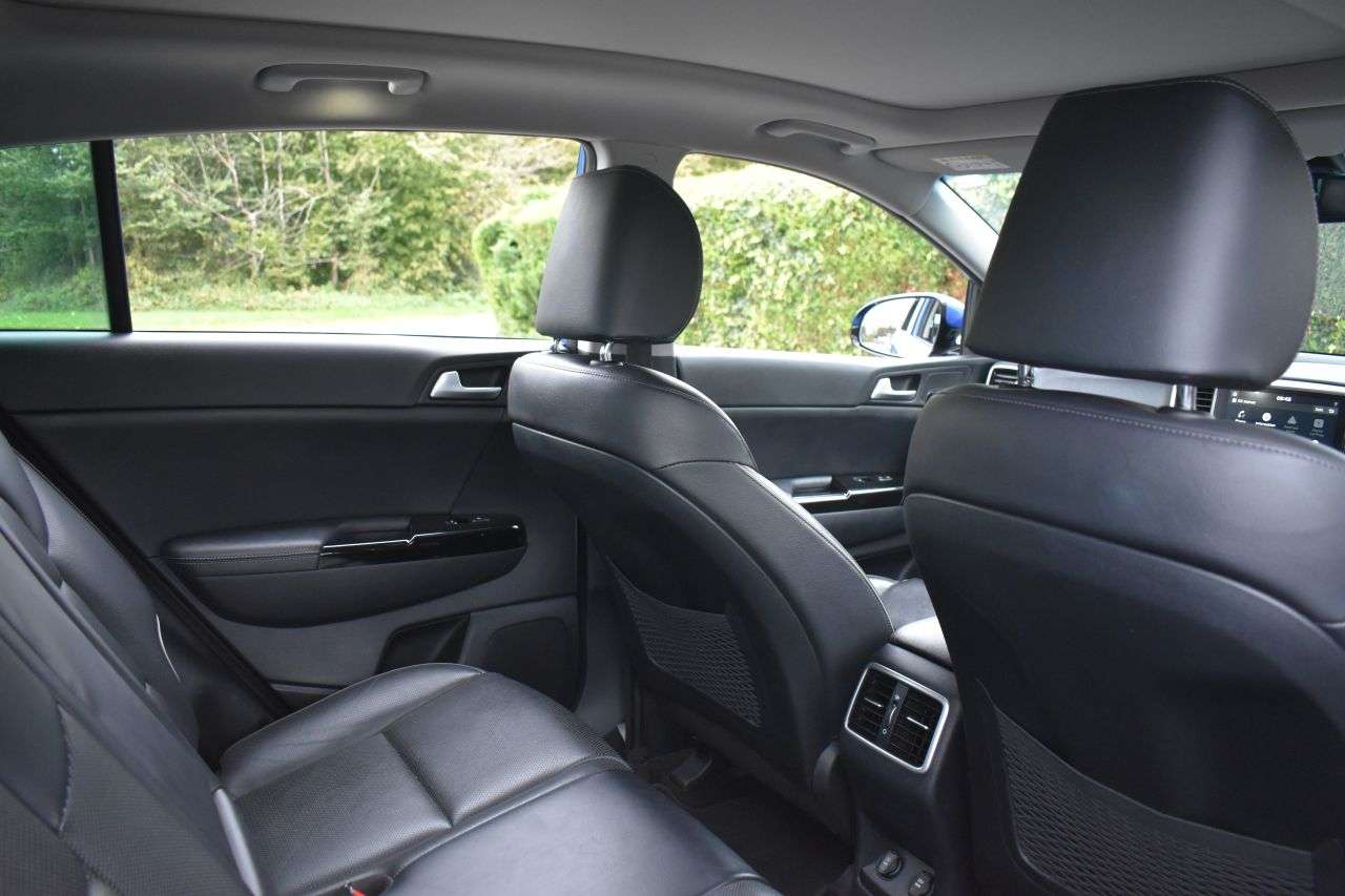 2018 KIA SPORTAGE 2018 KIA SPORTAGE