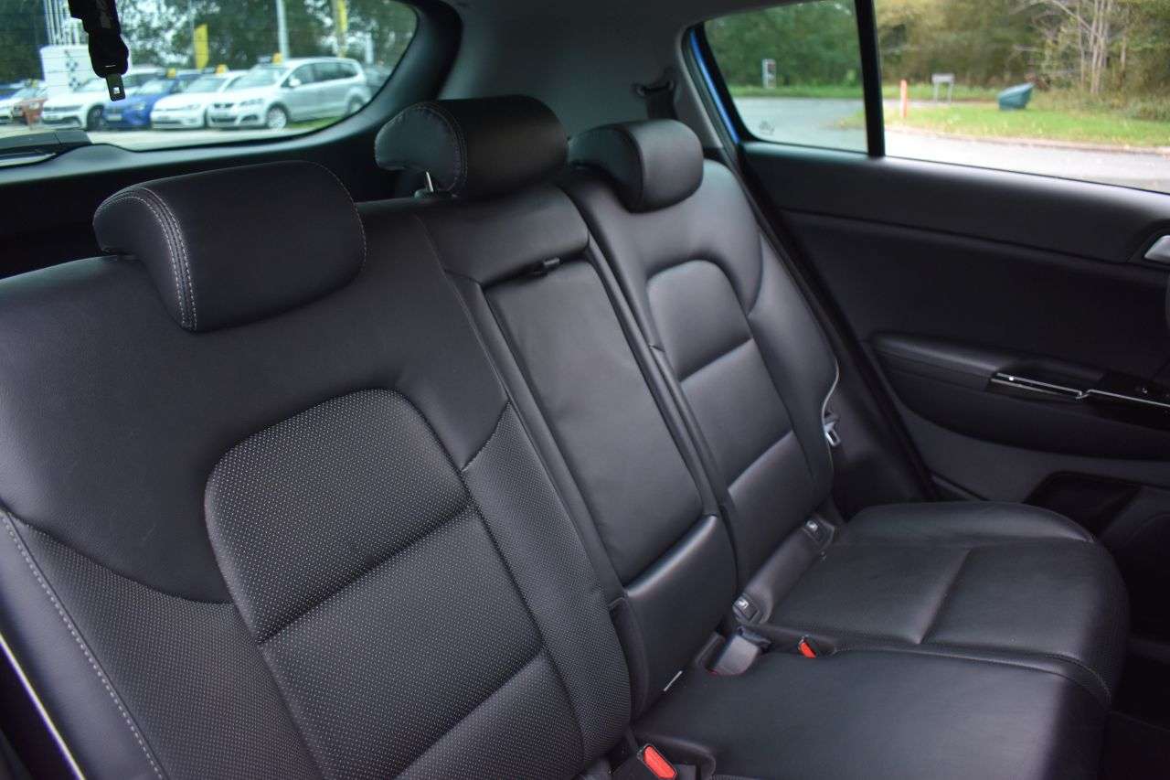 2018 KIA SPORTAGE 2018 KIA SPORTAGE
