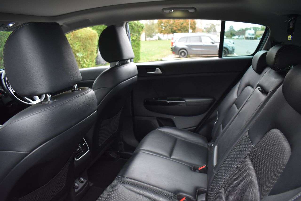 2018 KIA SPORTAGE 2018 KIA SPORTAGE