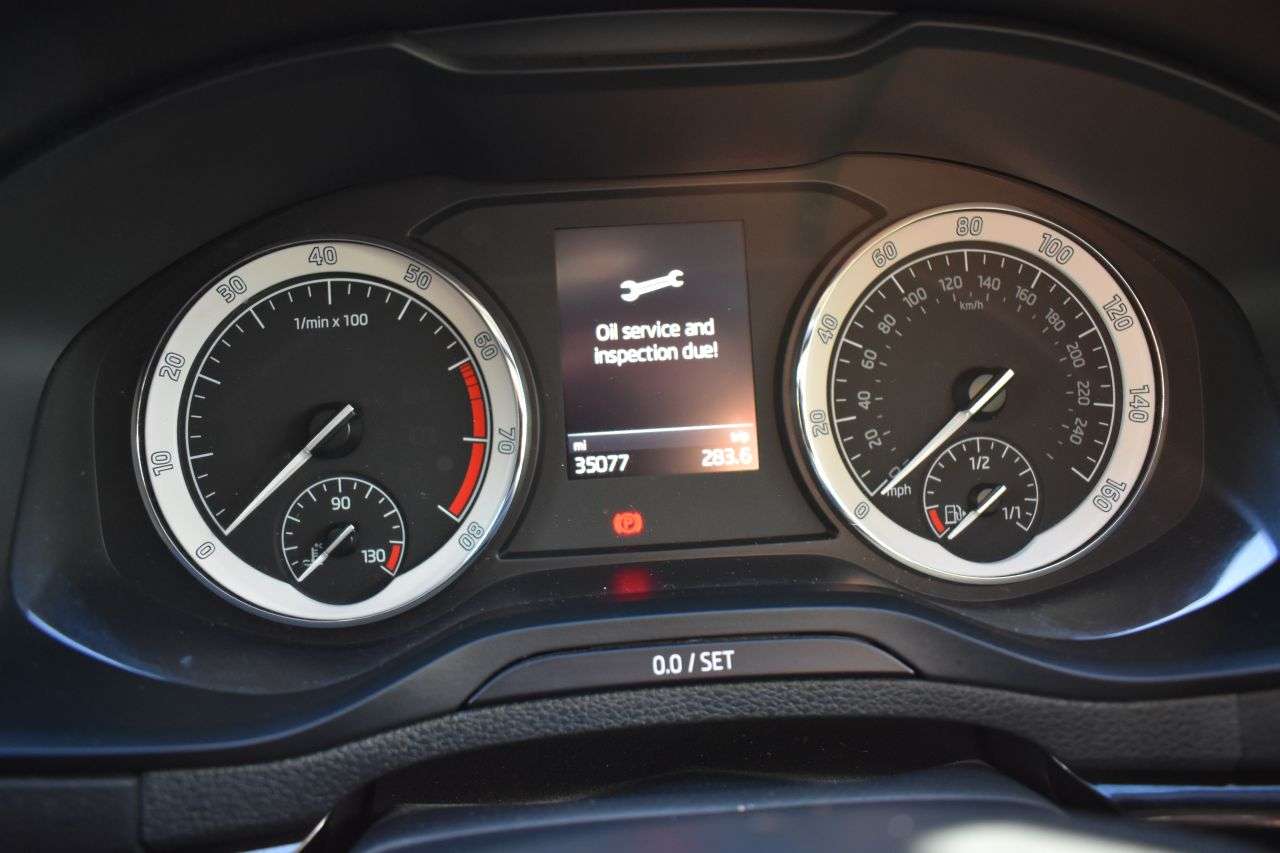 2018 SKODA KAROQ 2018 SKODA KAROQ