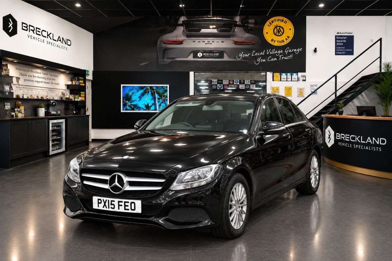 A 2015 MERCEDES-BENZ C CLASS 2.0 C200 SE Saloon 4dr Petrol Manual Euro 6 (s/s) (184 ps) ***128 AA POINT A 2015 MERCEDES-BENZ C CLASS 2.0 C200 SE Saloon 4dr Petrol Manual Euro 6 (s/s) (184 ps) ***128 AA POINT