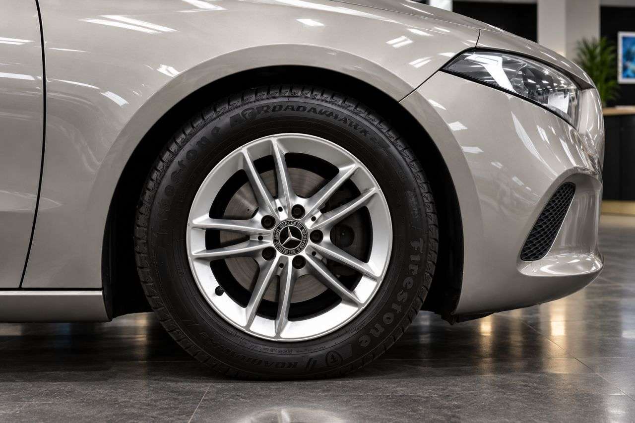 A 2020 MERCEDES-BENZ A CLASS 1.5 A180d SE Hatchback 5dr Diesel 7G-DCT Euro 6 (s/s) (116 ps) ***128 AA PO A 2020 MERCEDES-BENZ A CLASS 1.5 A180d SE Hatchback 5dr Diesel 7G-DCT Euro 6 (s/s) (116 ps) ***128 AA PO