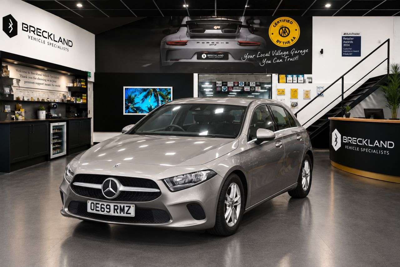 A 2020 MERCEDES-BENZ A CLASS 1.5 A180d SE Hatchback 5dr Diesel 7G-DCT Euro 6 (s/s) (116 ps) ***128 AA PO A 2020 MERCEDES-BENZ A CLASS 1.5 A180d SE Hatchback 5dr Diesel 7G-DCT Euro 6 (s/s) (116 ps) ***128 AA PO