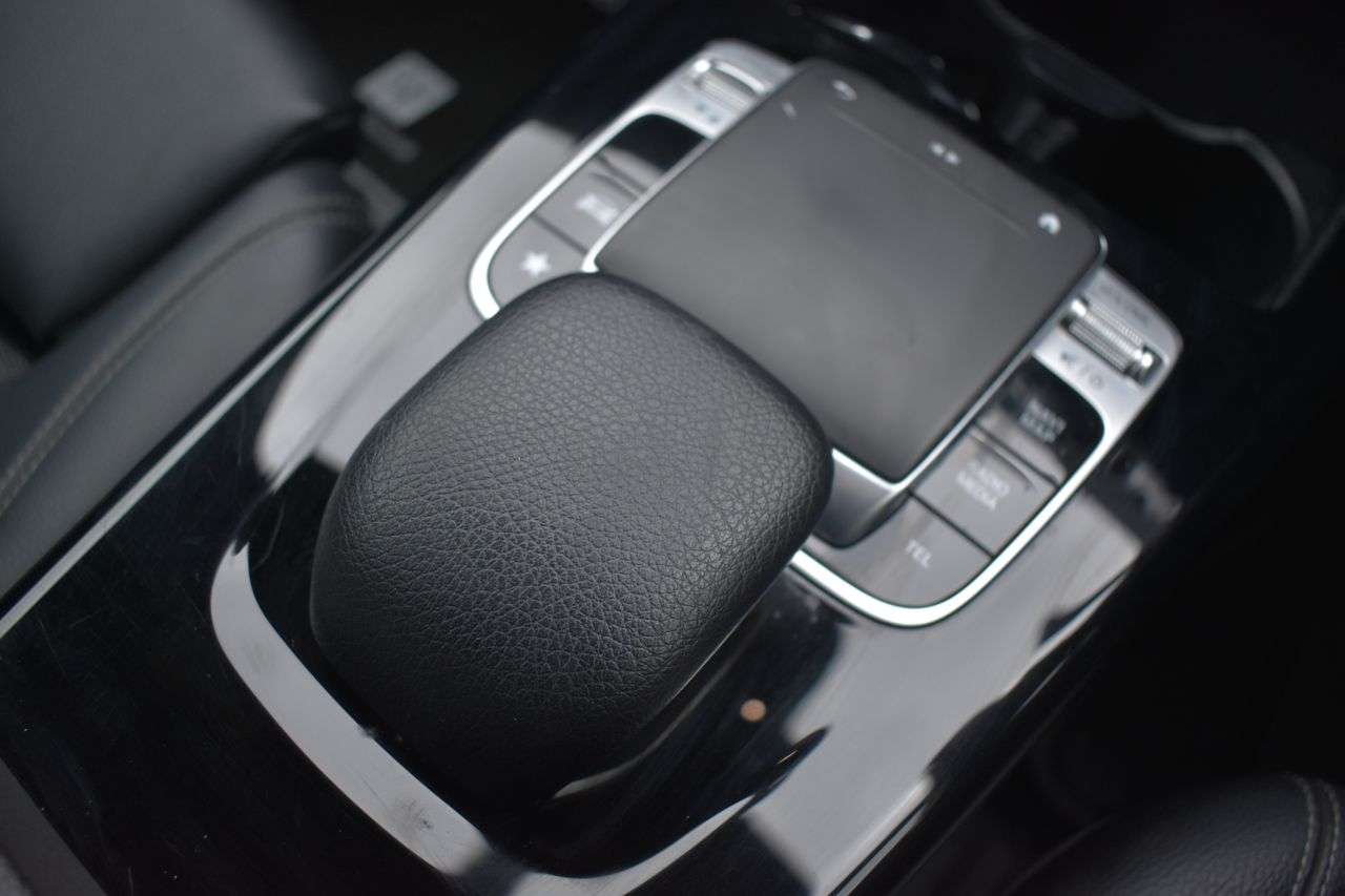 2020 MERCEDES-BENZ A CLASS 2020 MERCEDES-BENZ A CLASS