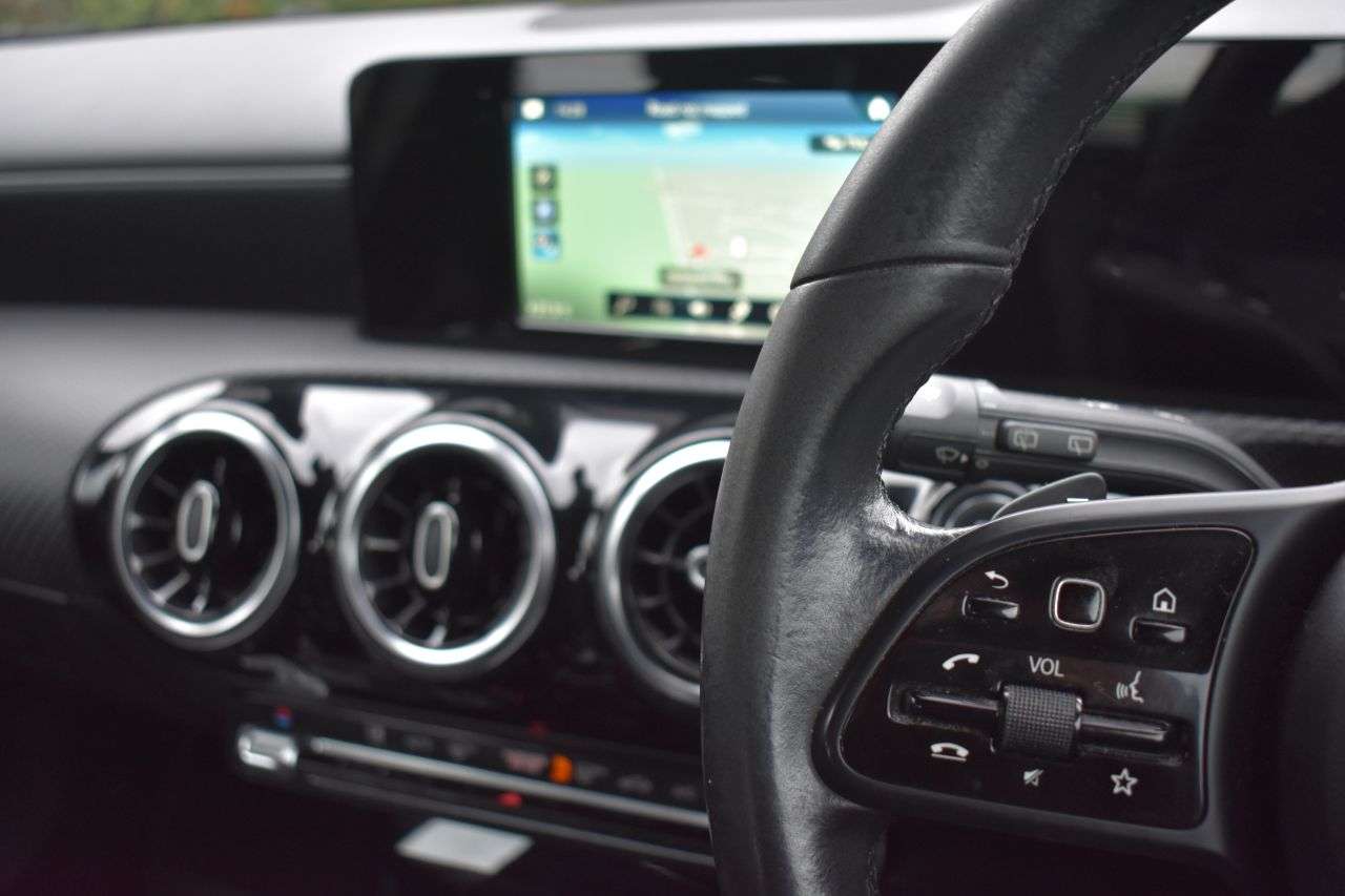 2020 MERCEDES-BENZ A CLASS 2020 MERCEDES-BENZ A CLASS