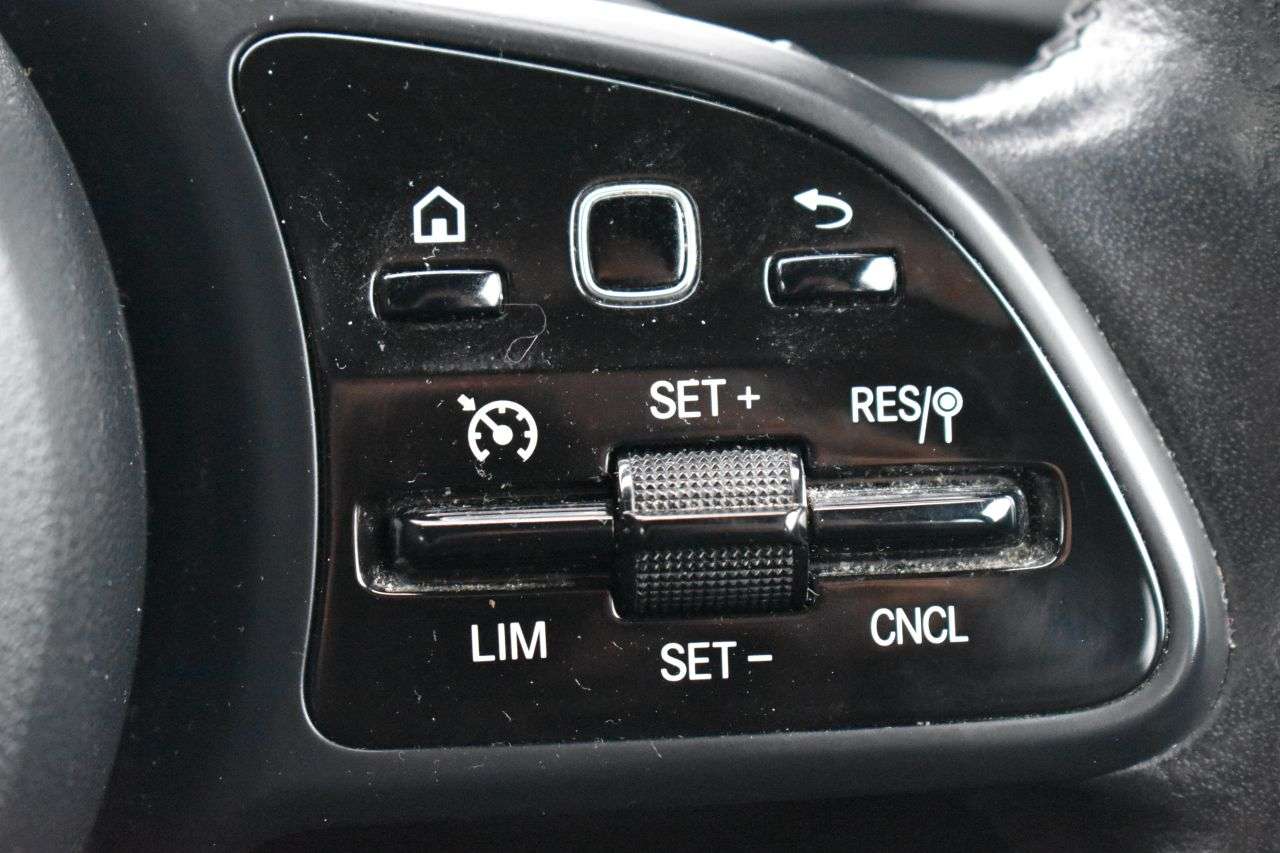 2020 MERCEDES-BENZ A CLASS 2020 MERCEDES-BENZ A CLASS