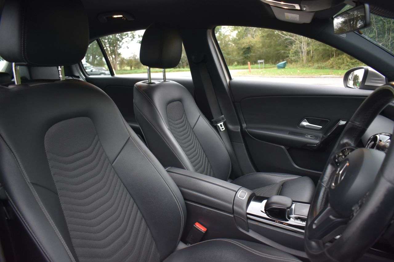 2020 MERCEDES-BENZ A CLASS 2020 MERCEDES-BENZ A CLASS