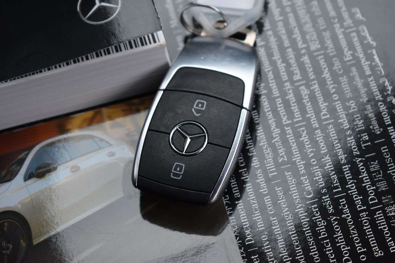 2020 MERCEDES-BENZ A CLASS 2020 MERCEDES-BENZ A CLASS