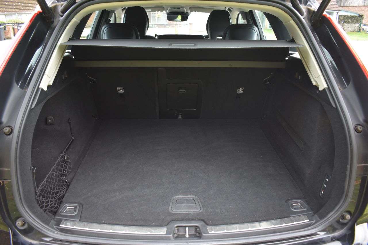 2018 VOLVO XC60 2018 VOLVO XC60