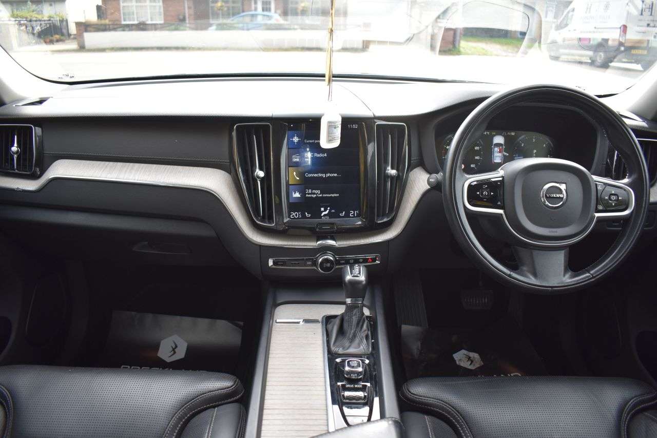 2018 VOLVO XC60 2018 VOLVO XC60