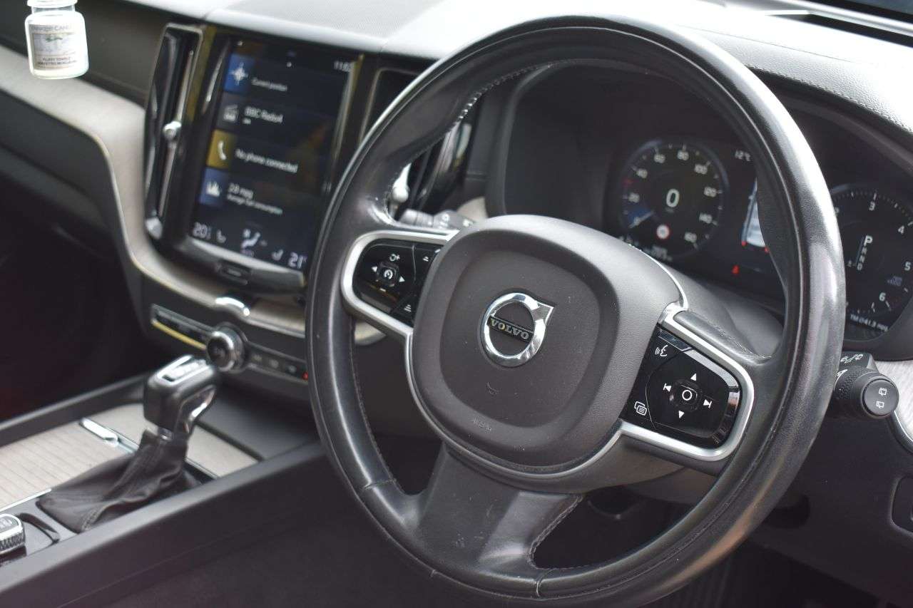 2018 VOLVO XC60 2018 VOLVO XC60
