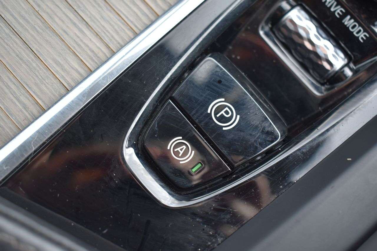 2018 VOLVO XC60 2018 VOLVO XC60