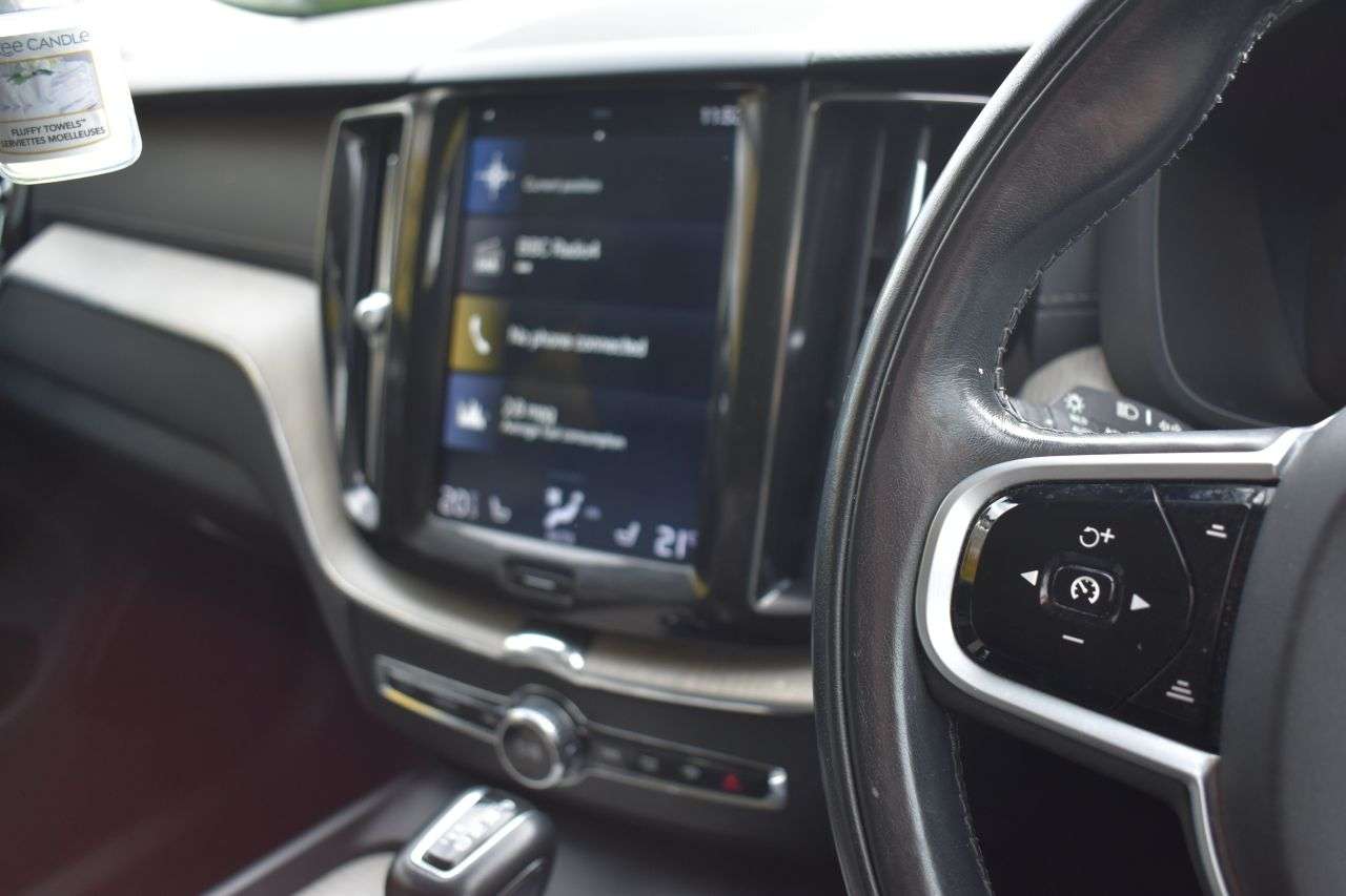 2018 VOLVO XC60 2018 VOLVO XC60