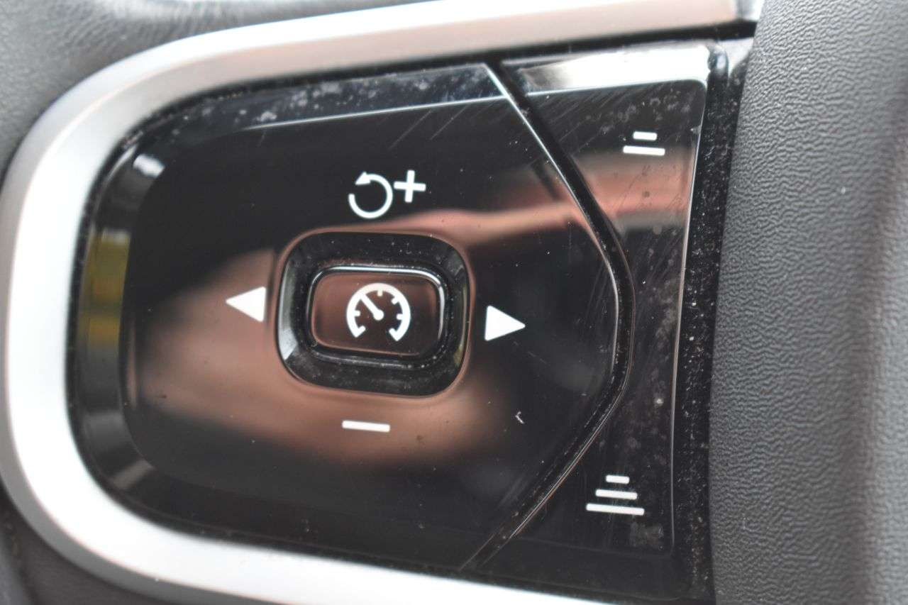 2018 VOLVO XC60 2018 VOLVO XC60