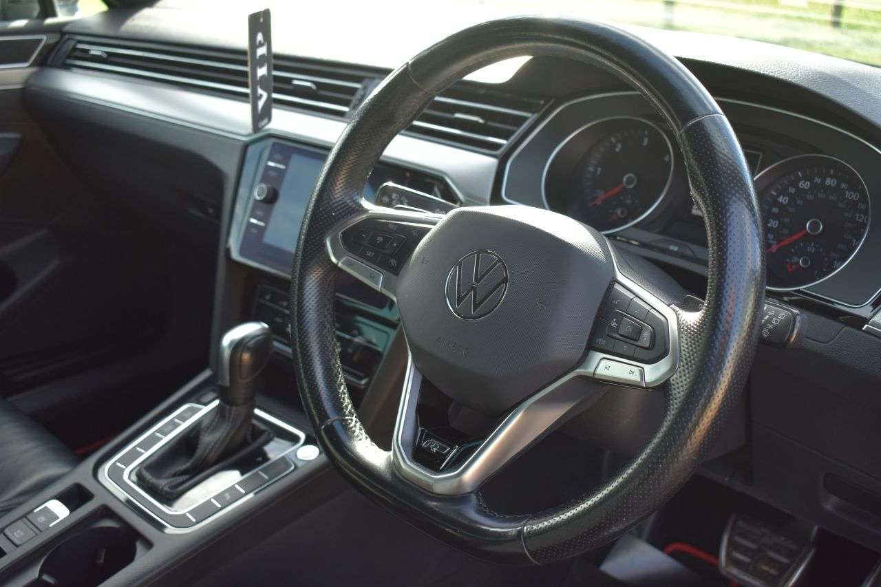 2021 VOLKSWAGEN PASSAT 2021 VOLKSWAGEN PASSAT