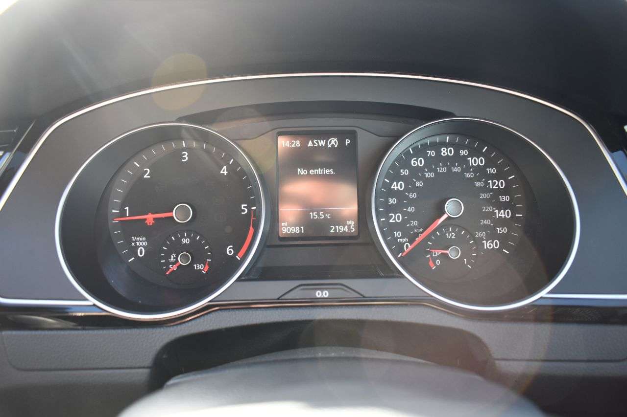 2021 VOLKSWAGEN PASSAT 2021 VOLKSWAGEN PASSAT