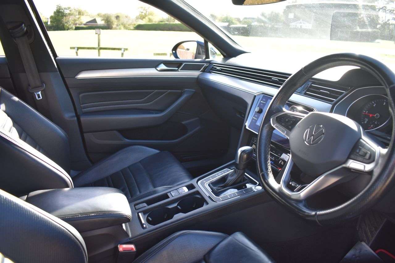 2021 VOLKSWAGEN PASSAT 2021 VOLKSWAGEN PASSAT
