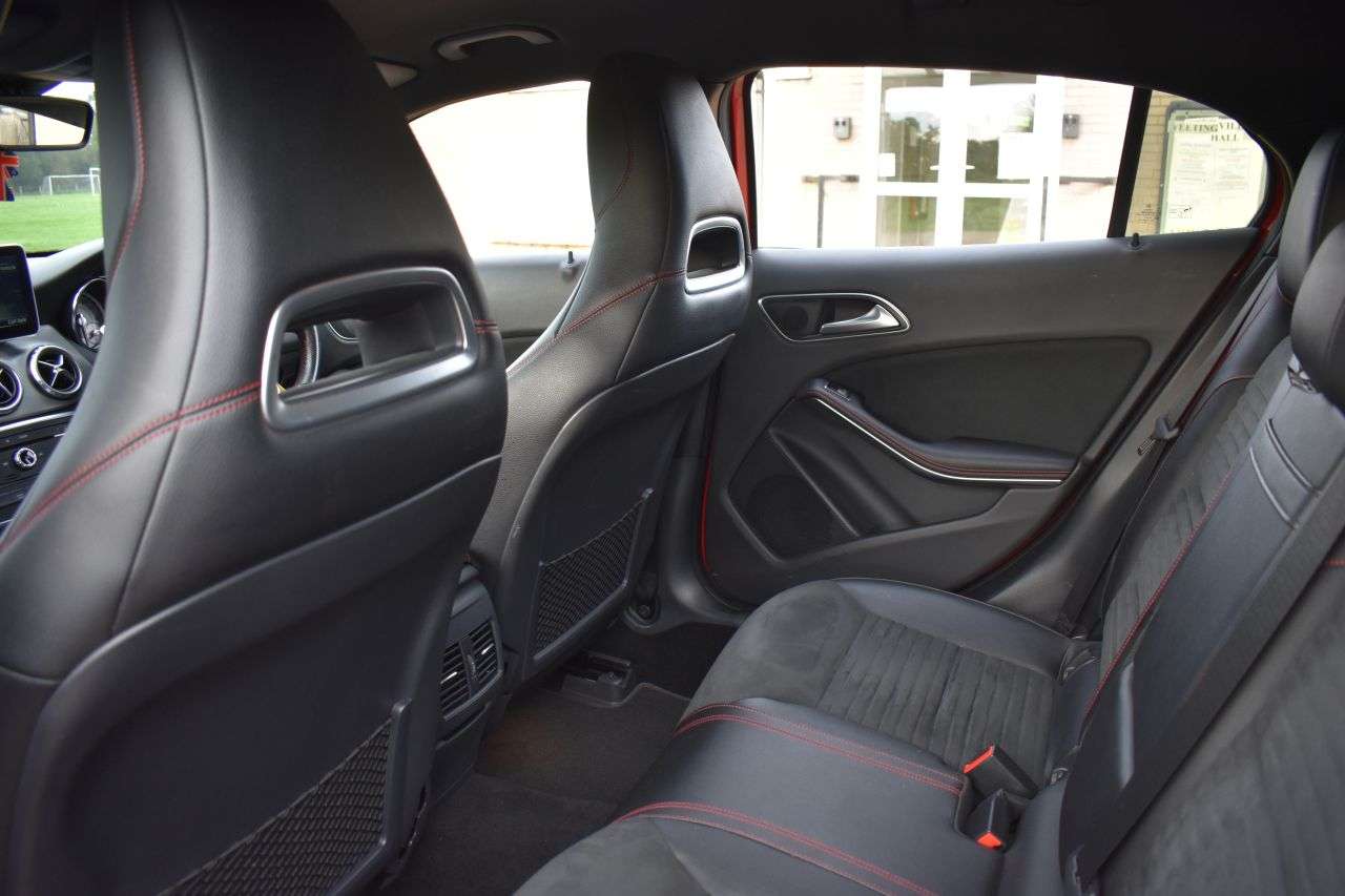 2016 MERCEDES-BENZ GLA 2016 MERCEDES-BENZ GLA