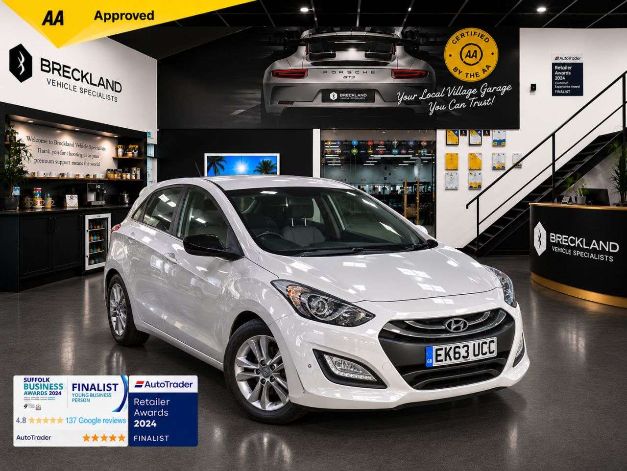 A 2013 HYUNDAI I30 1.6 CRDi Blue Drive Style Nav Hatchback 5dr Diesel Manual Euro 5 (s/s) (128 A 2013 HYUNDAI I30 1.6 CRDi Blue Drive Style Nav Hatchback 5dr Diesel Manual Euro 5 (s/s) (128
