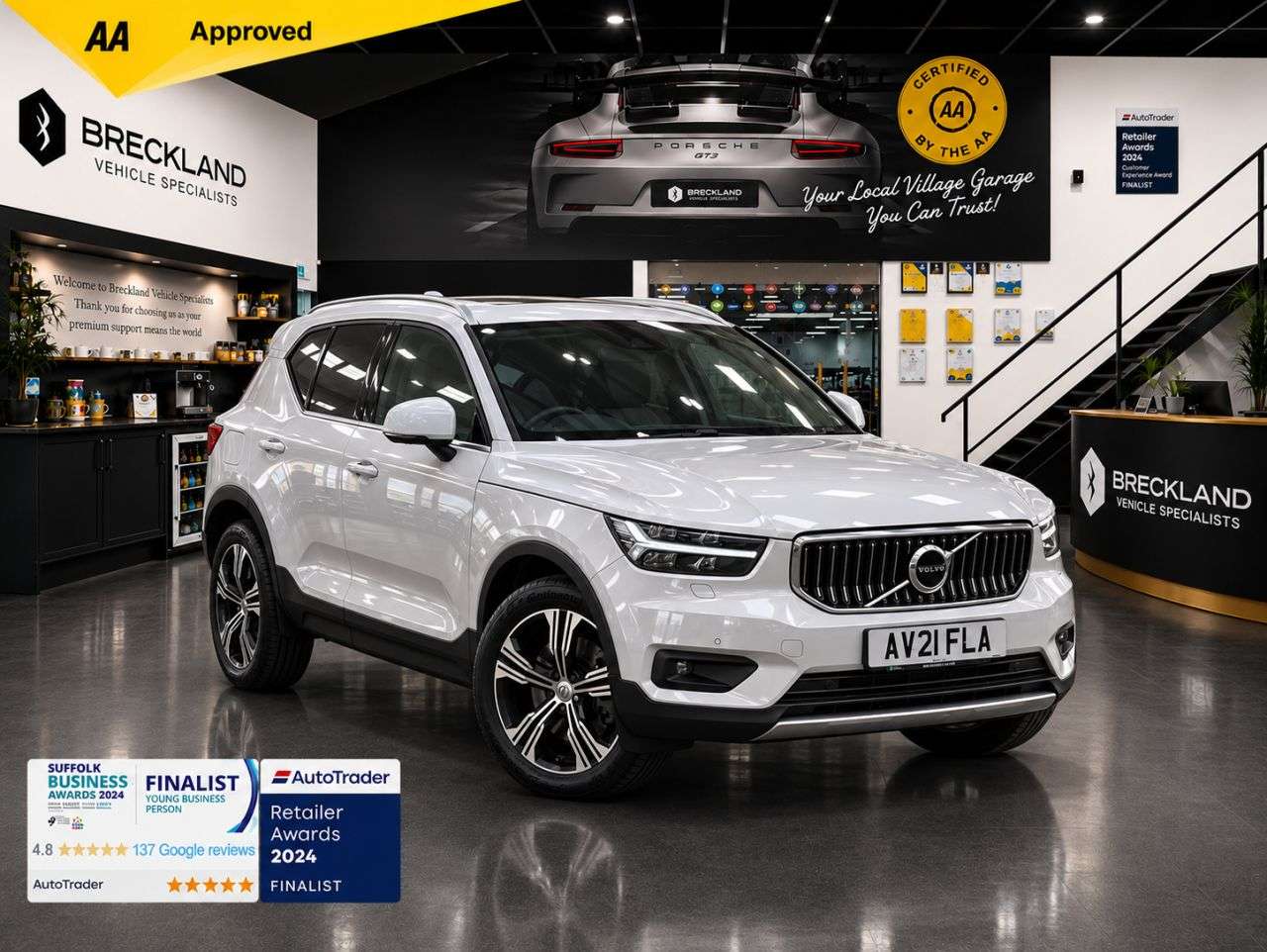 A 2021 VOLVO XC40 1.5h T4 Recharge 10.7kWh Inscription SUV 5dr Petrol Plug-in Hybrid Auto Eur A 2021 VOLVO XC40 1.5h T4 Recharge 10.7kWh Inscription SUV 5dr Petrol Plug-in Hybrid Auto Eur