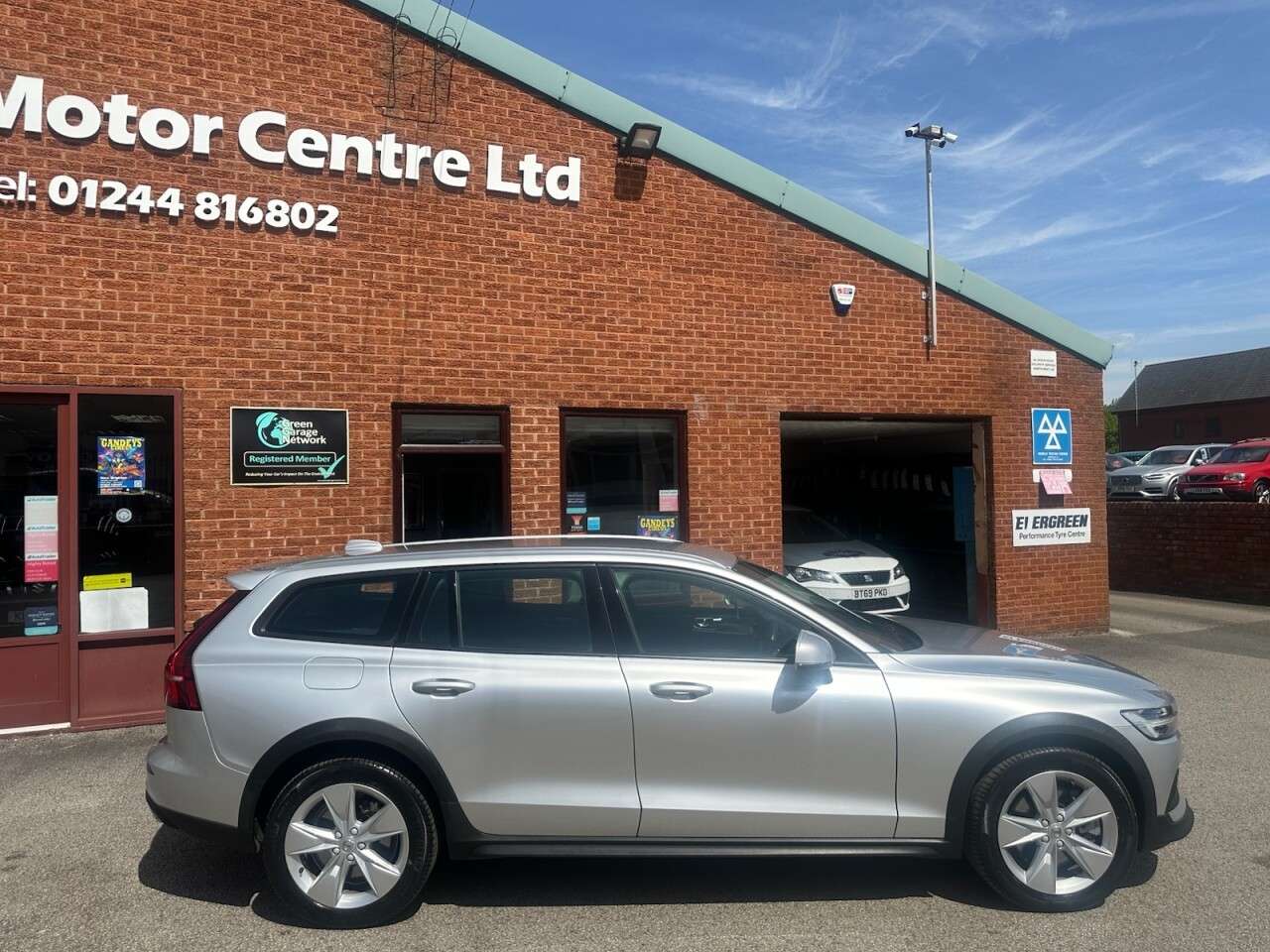 2019 VOLVO V60 CROSS COUNTRY 2019 VOLVO V60 CROSS COUNTRY