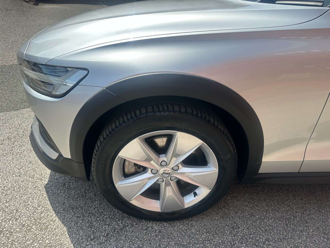 2019 VOLVO V60 CROSS COUNTRY 2019 VOLVO V60 CROSS COUNTRY