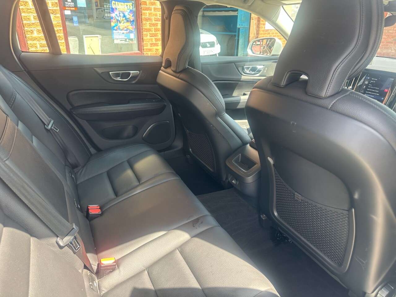 2019 VOLVO V60 CROSS COUNTRY 2019 VOLVO V60 CROSS COUNTRY