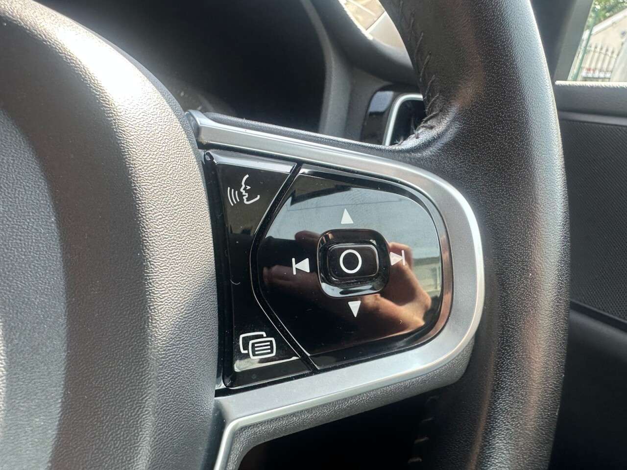 2019 VOLVO V60 CROSS COUNTRY 2019 VOLVO V60 CROSS COUNTRY