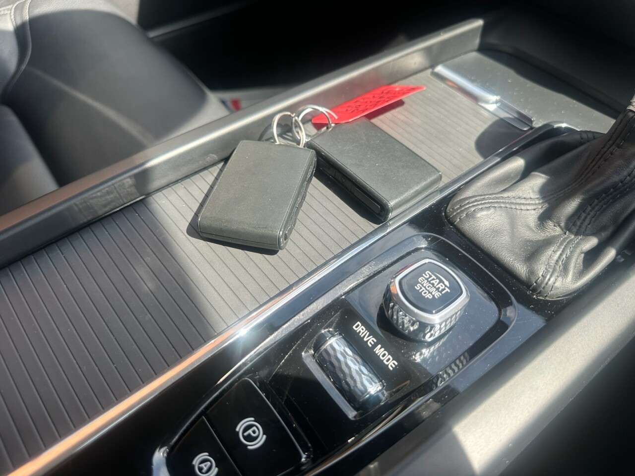 2019 VOLVO V60 CROSS COUNTRY 2019 VOLVO V60 CROSS COUNTRY